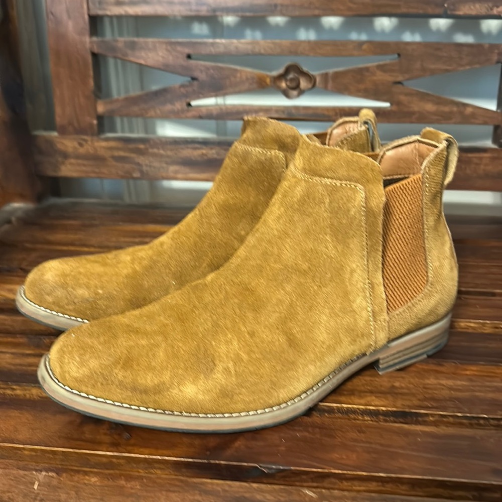 Suede booties